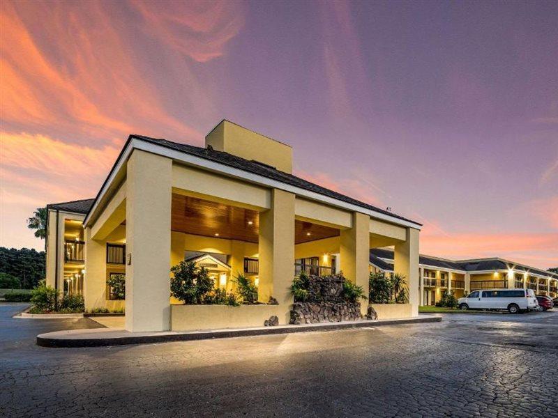 Quality Inn Coliseum North Charleston Exterior photo