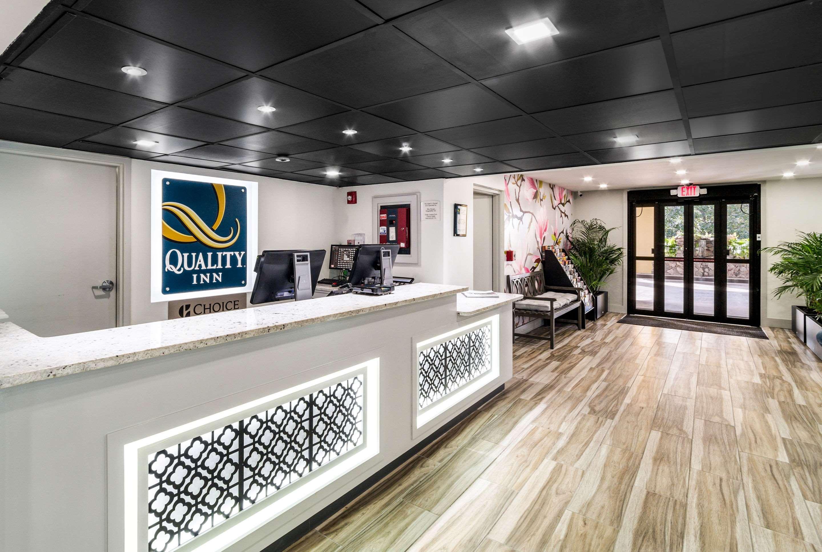 Quality Inn Coliseum North Charleston Exterior photo