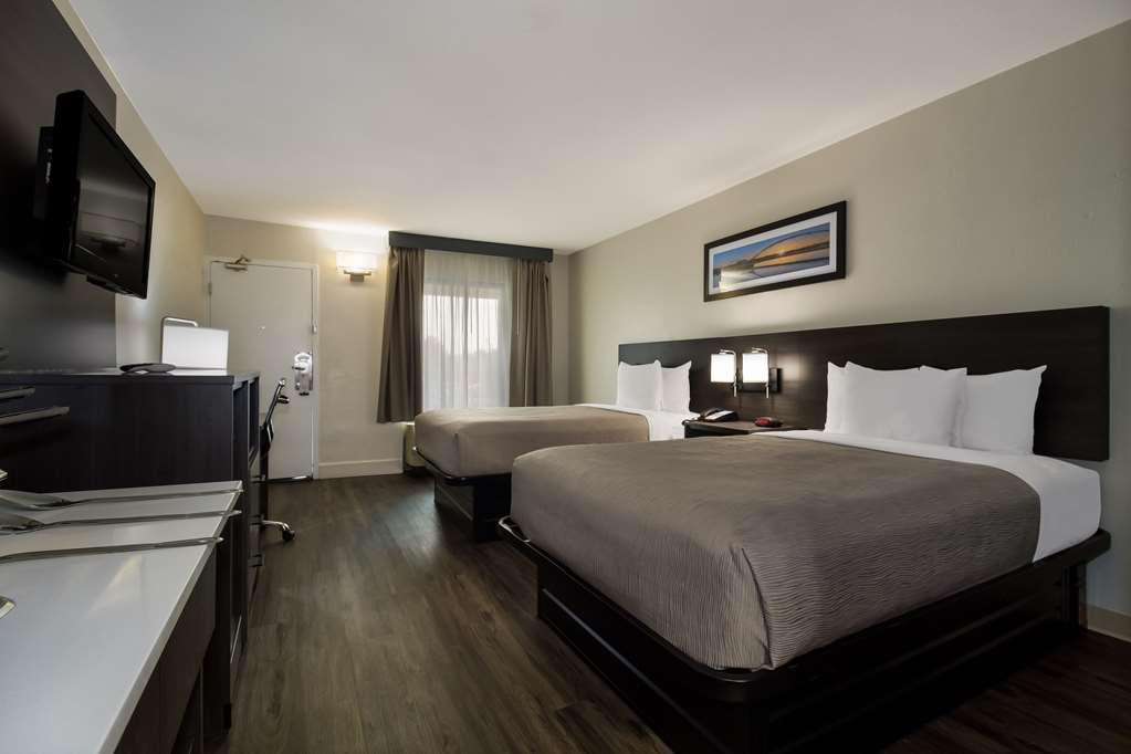 Quality Inn Coliseum North Charleston Room photo