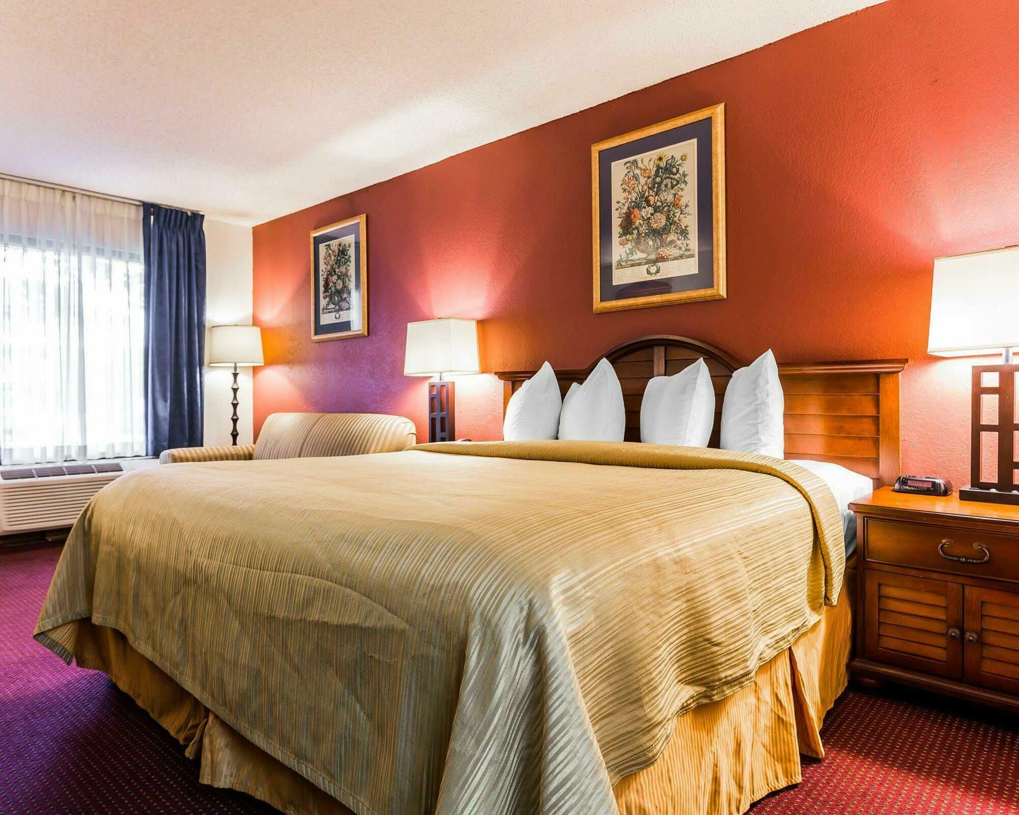 Quality Inn Coliseum North Charleston Exterior photo